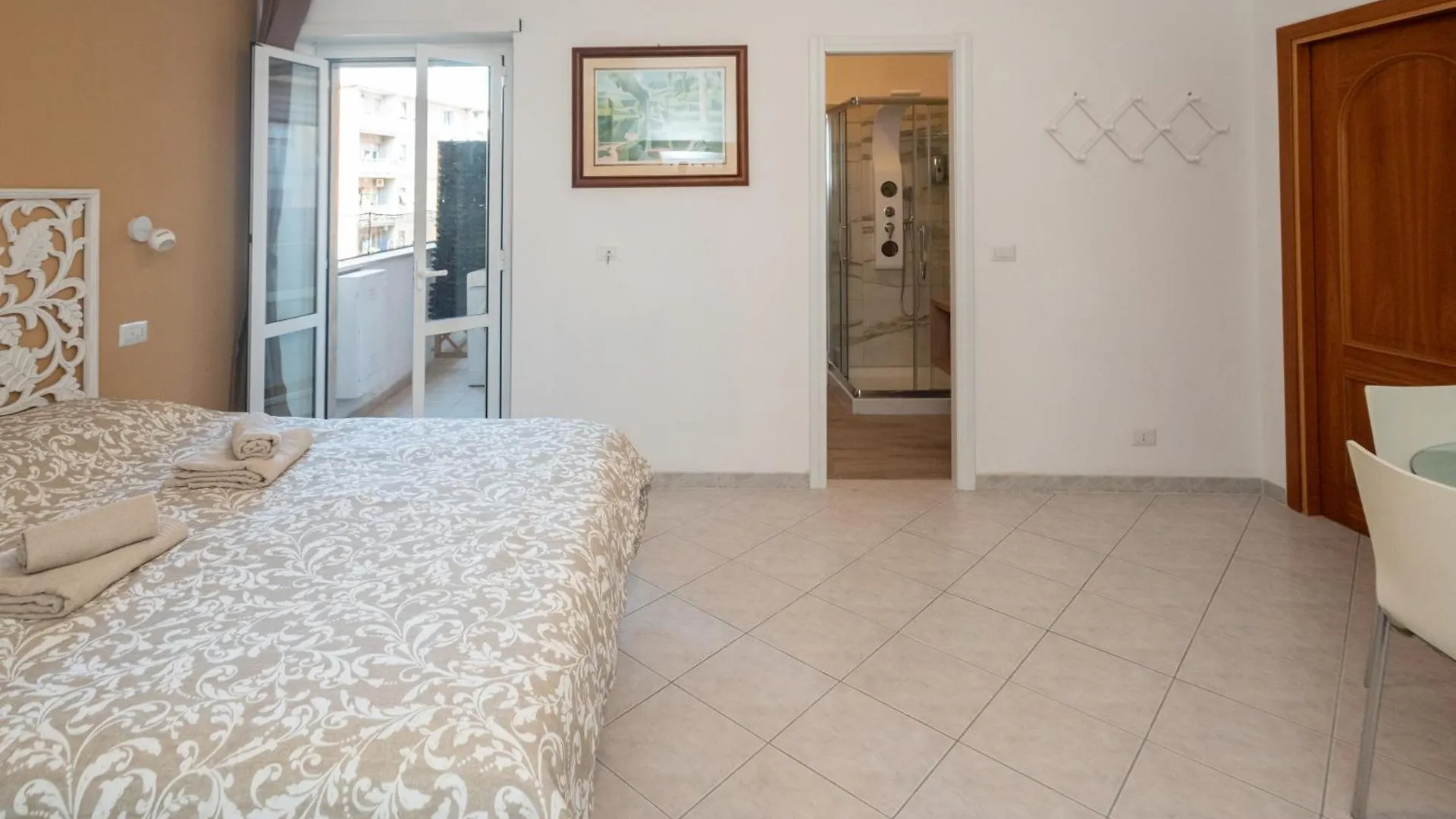 Guest house Triple Room A Few Steps From Tiber